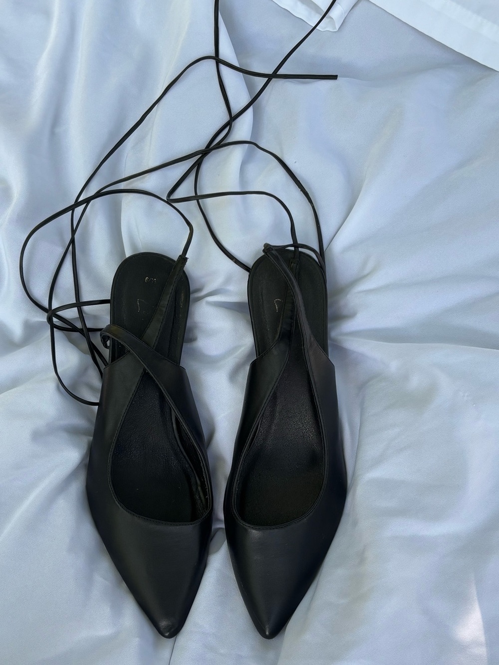 Lace up kitten heel